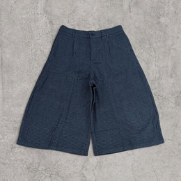 Insane baggy relaxed fit Japanese tailored shorts in black twill with pleats.
