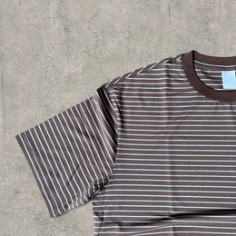 Vintage style relaxed fit short sleeve tshirt top in striped brown/white.