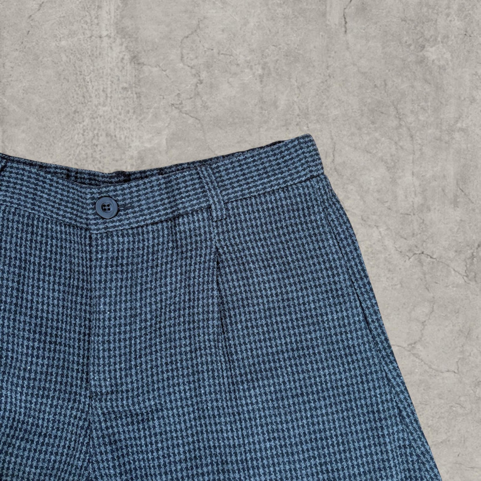 Insane baggy relaxed fit Japanese tailored shorts in black twill with pleats.