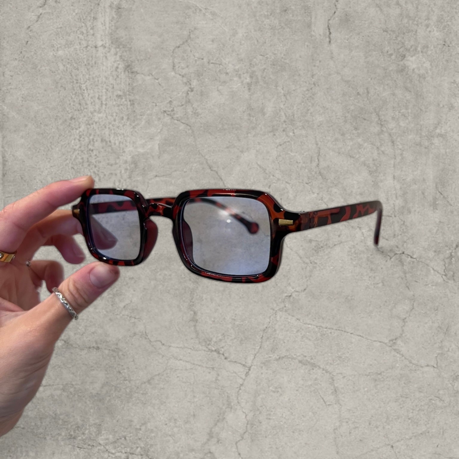 Vintage style blue tinted glasses with brown-black tortoise shell frame